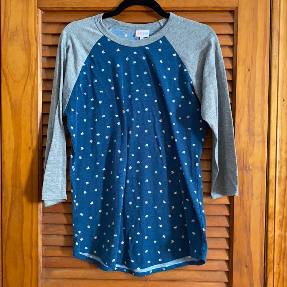 Lularoe Randy medium dot tee